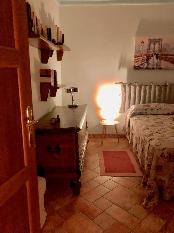 Camera Matrimoniale Privata Con Bagno Interno Vercelli Exteriér fotografie