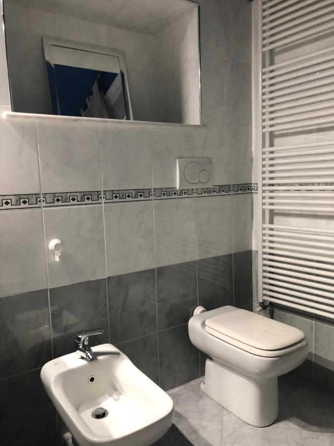 Camera Matrimoniale Privata Con Bagno Interno Vercelli Exteriér fotografie